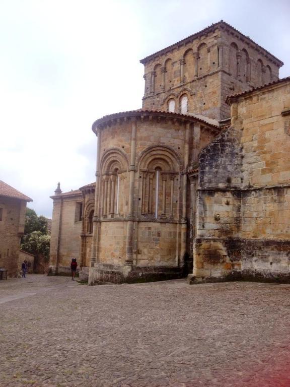 Hospedaje Octavio Hotel Santillana del Mar Exterior foto